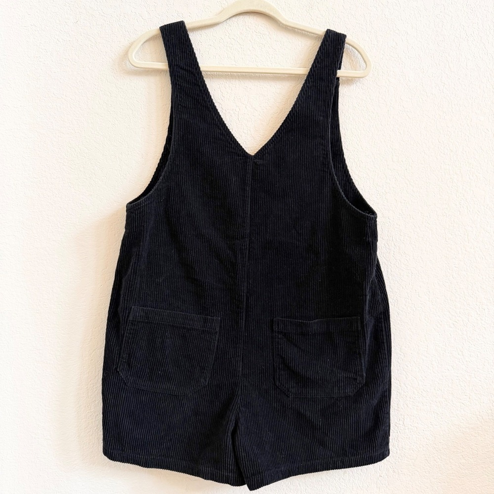 Very J Womens Black Corduroy Romper Overalls V-Neck Sleeveless Size M - Picture 9 of 10